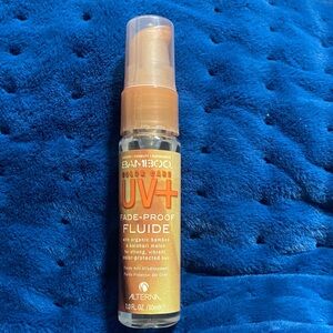 5 Bottles of Bamboo UV+ Fade-Proof Fluide - Gold